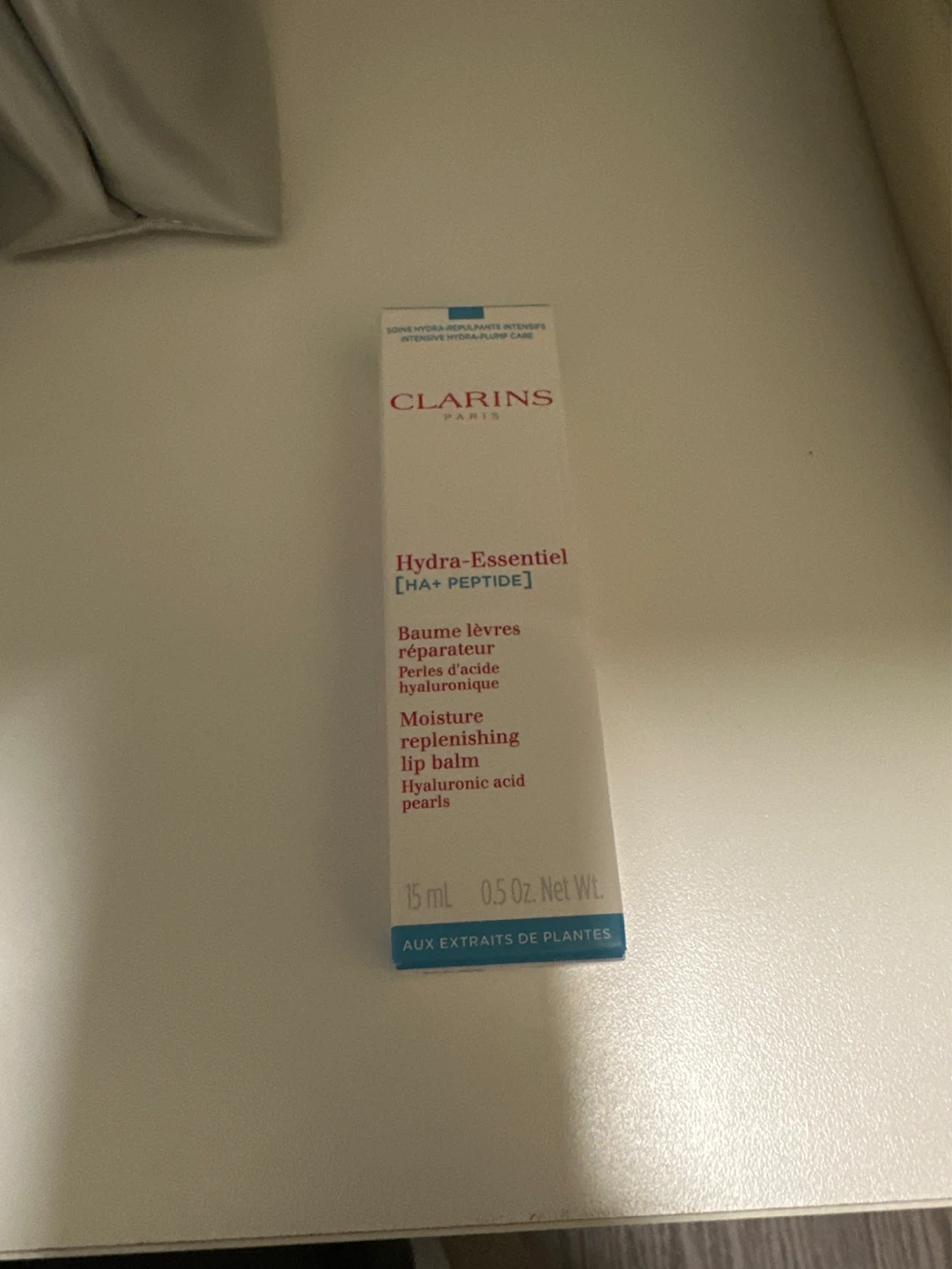 Clarins Hydra-Essentiel Moisture Replenishing Lip Balm
