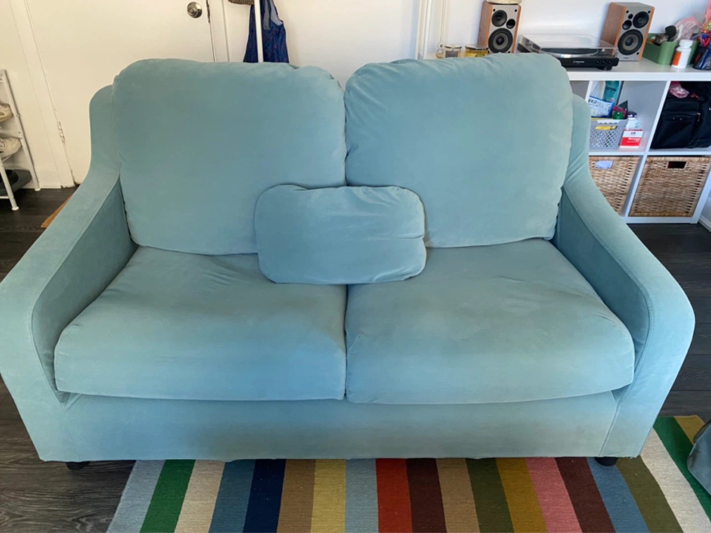 Ikea VINLIDEN 2-seat sofa, Hakebo light turquoise