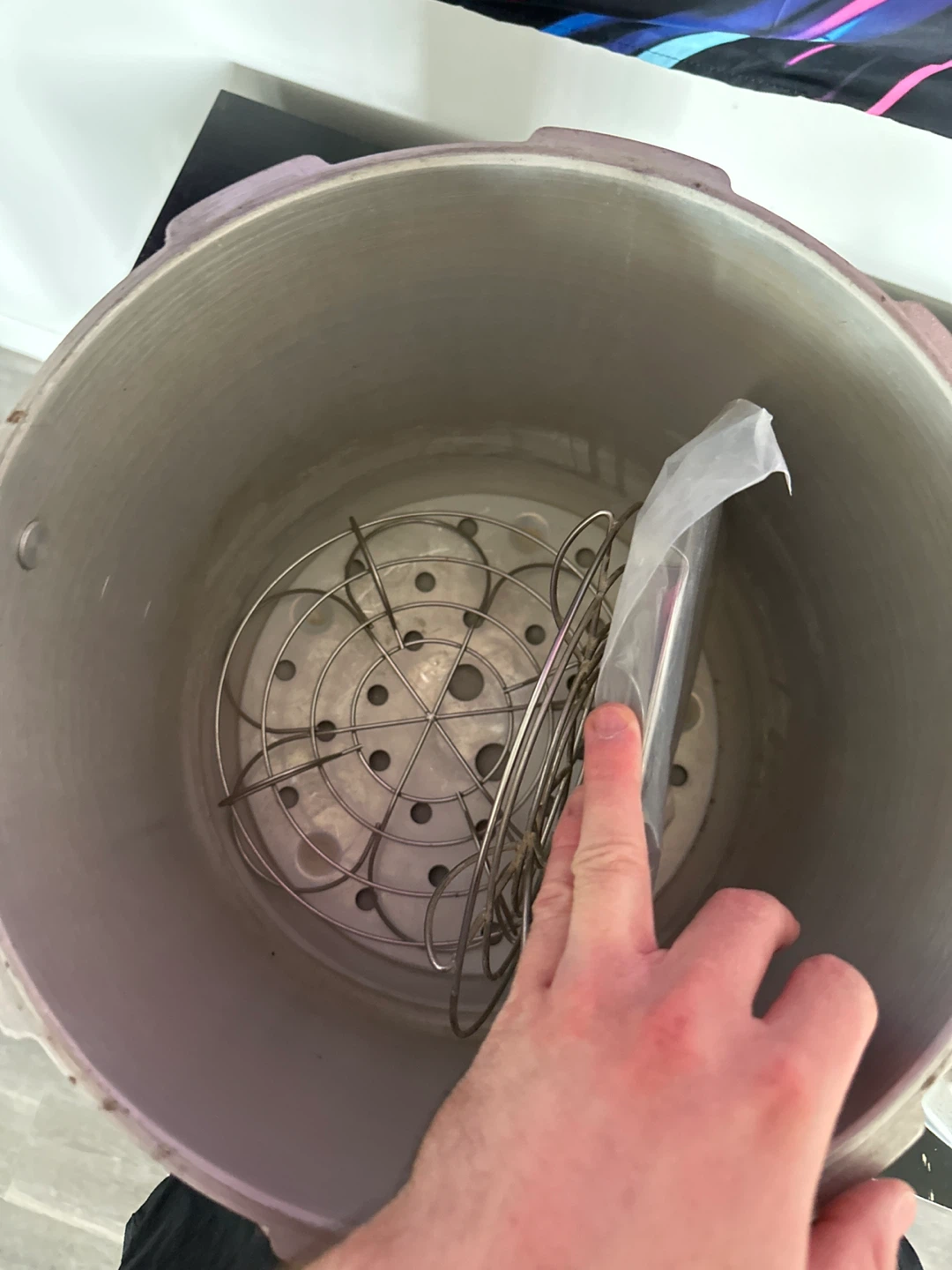 Pressure Canner with Rack - photo 2