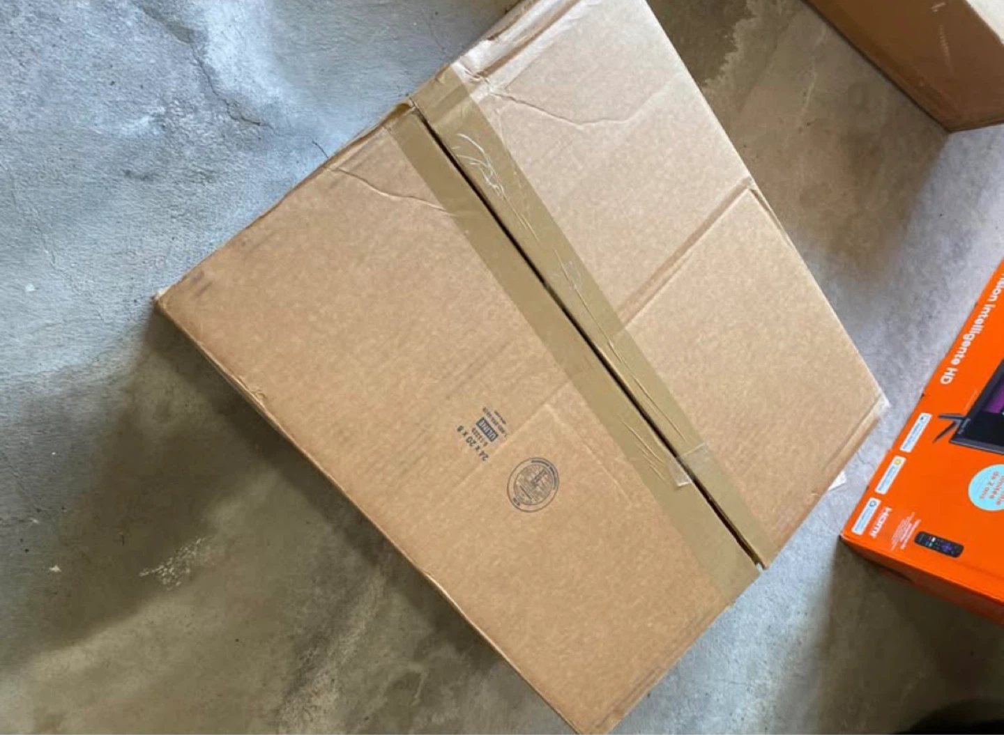 Moving cardboard boxes - photo 4
