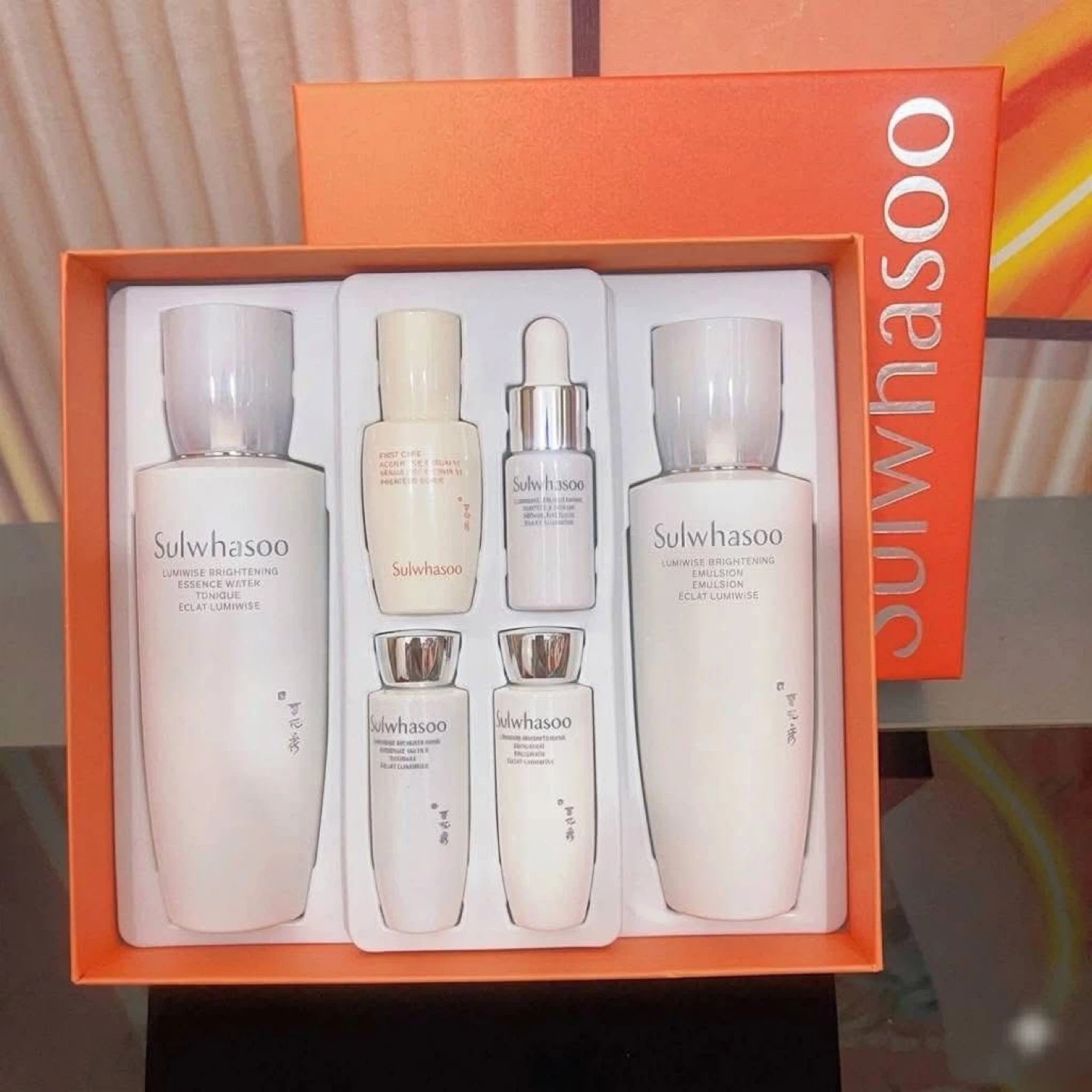 Sulwhasoo Lumière Brightening Skincare Set - photo 3