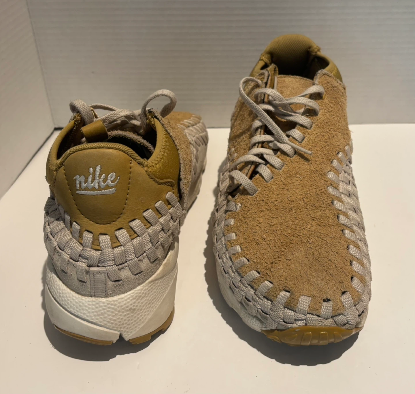 Nike Air Footscape Woven Hairy Suede 913929-700 Men's Sz 9.5