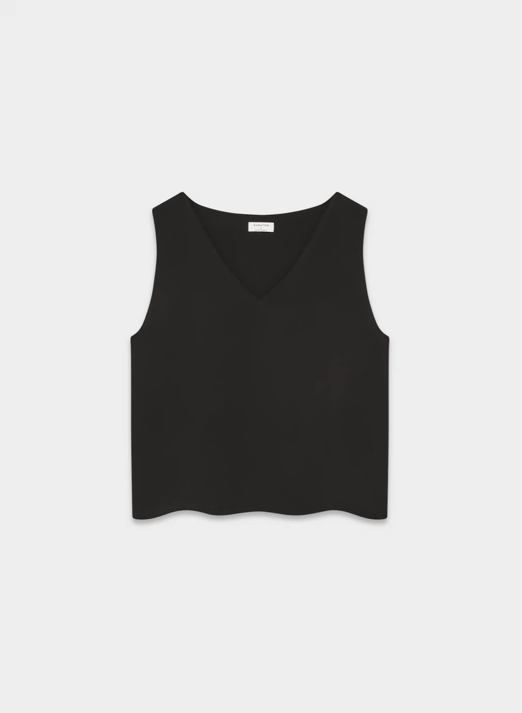 (s) Babaton Black V-Neck Sleeveless Top