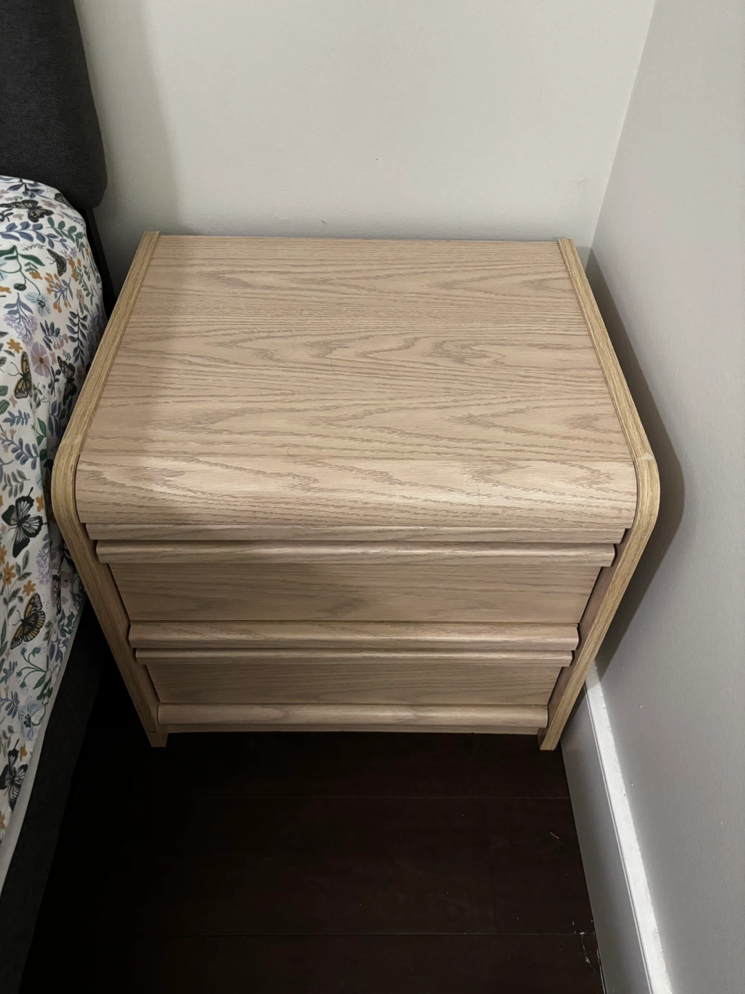 Wooden 2-Drawer Nightstand
