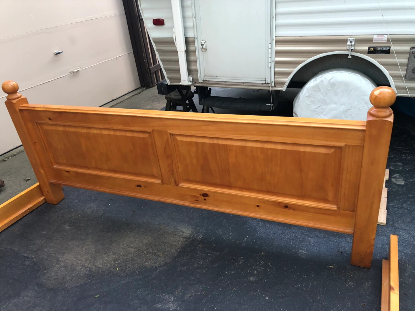 Wooden King Bed Frame Headboard and Side Rails - photo 2