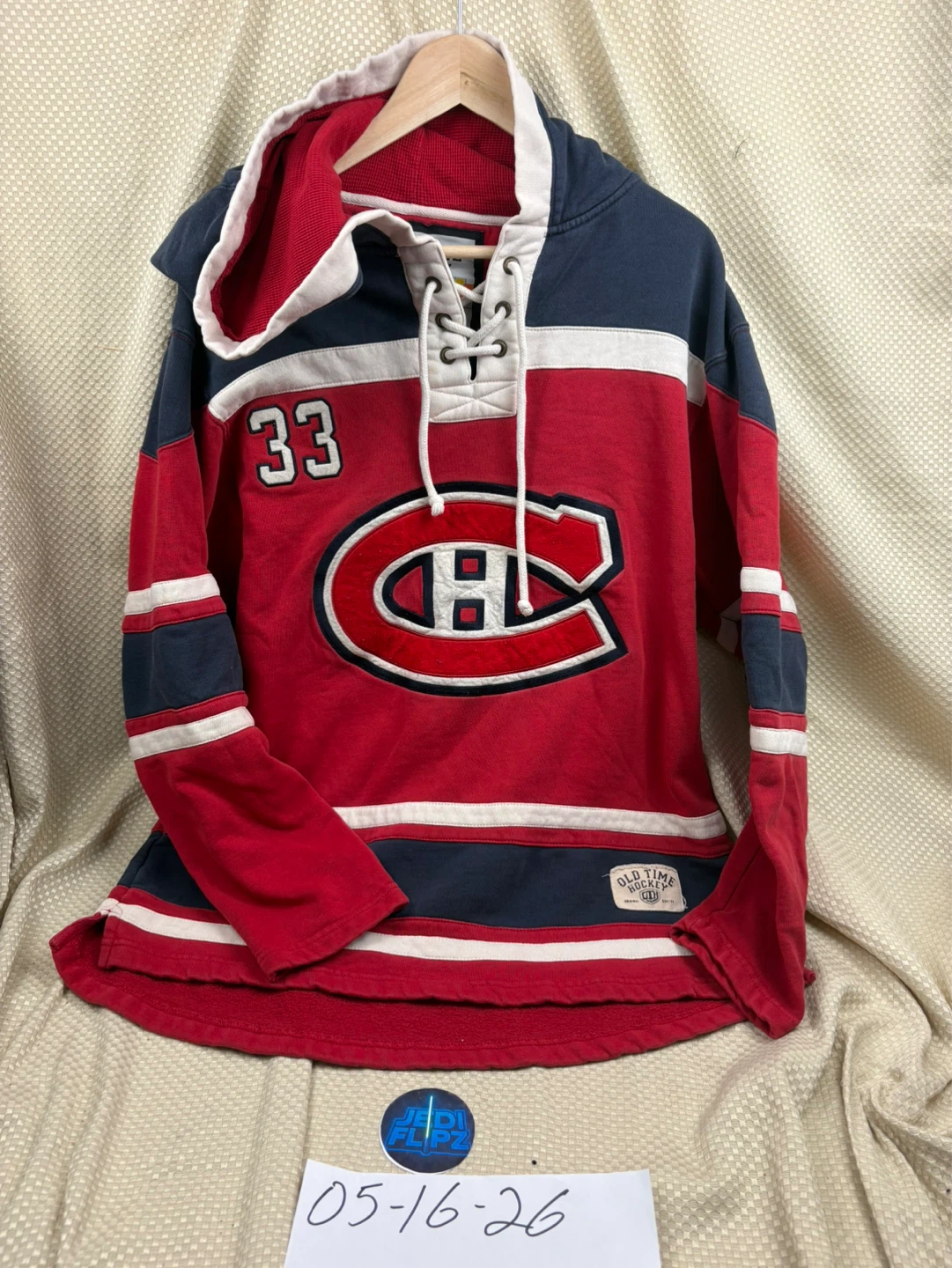 Old Time Hockey Montreal Canadiens "Roy 33" Hoodie - Size M