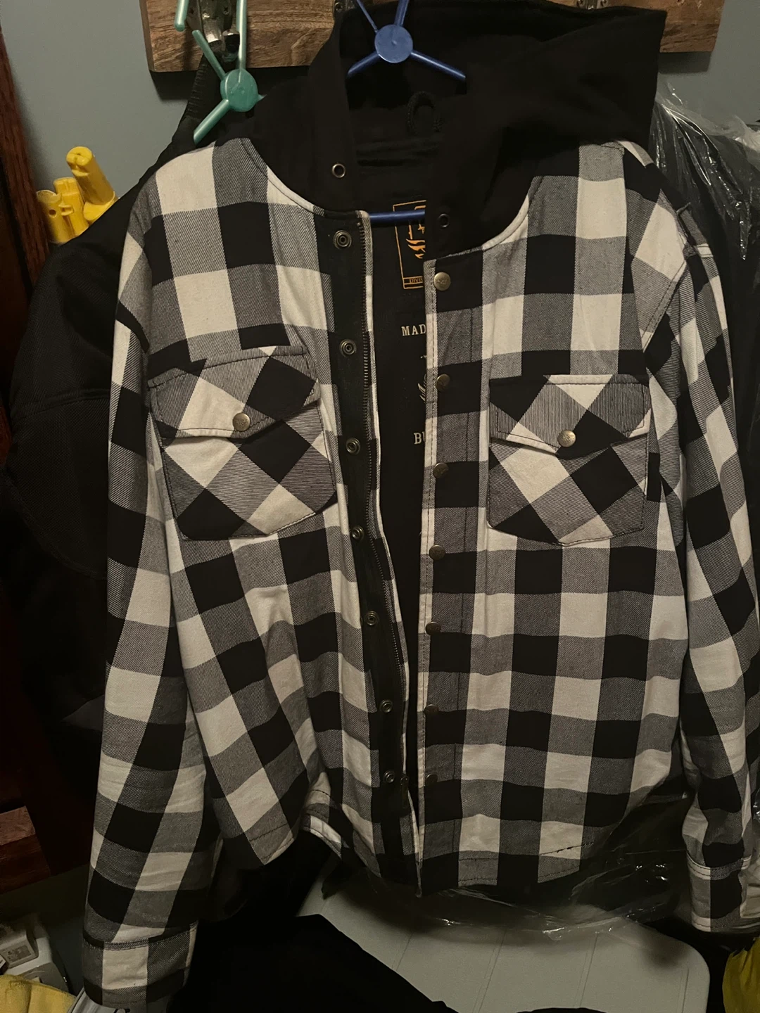 Motorcycle armored jacket