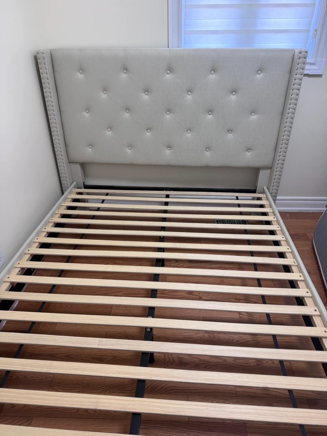 Audrey 3-Piece Queen Bed - Beige - photo 4