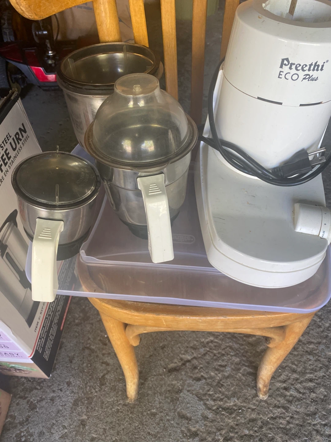 Preethi ECO PLUS Mixer Grinder - photo 2