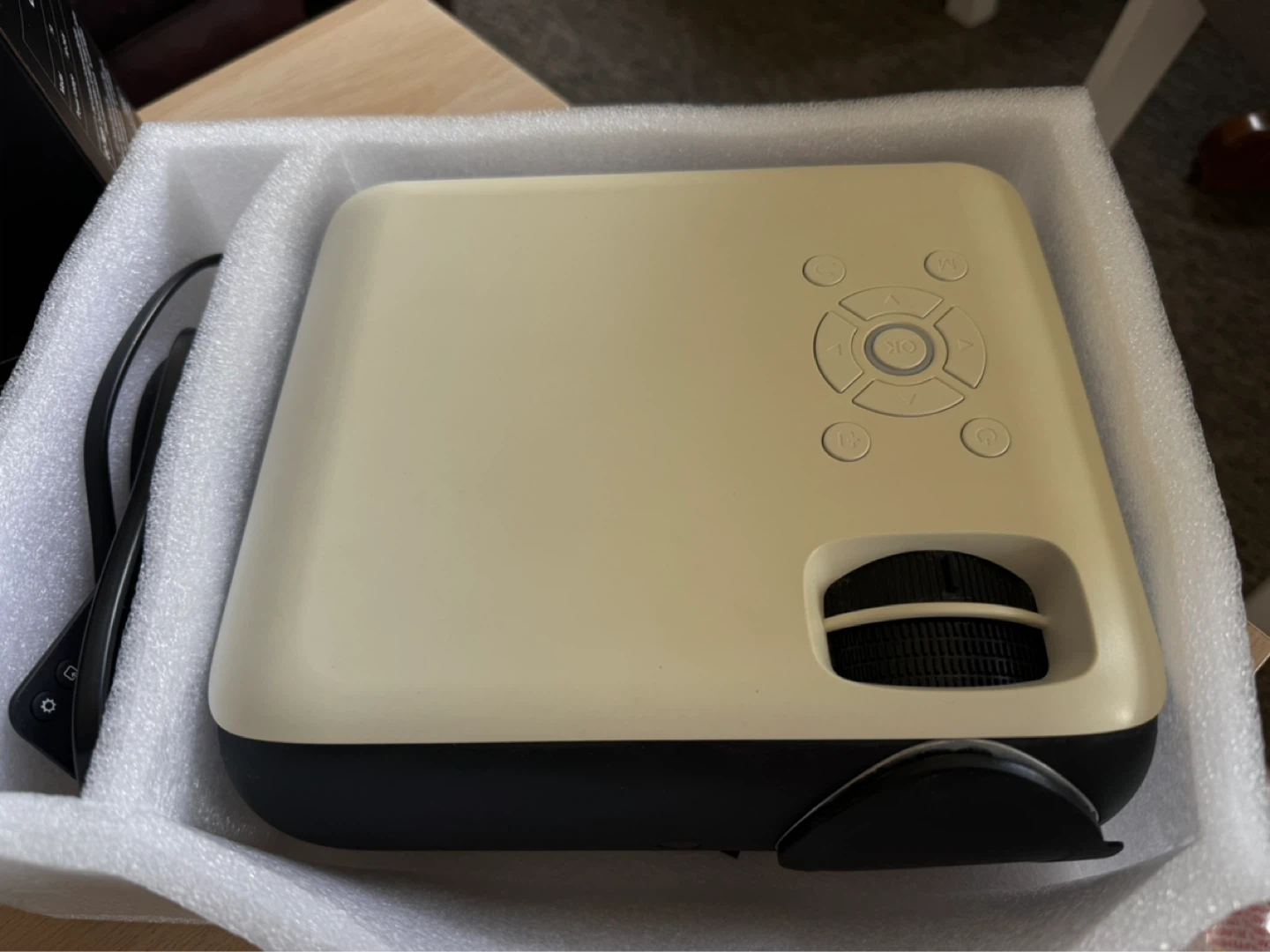 HAPPRUN Native 1080P Bluetooth Projector, Full HD - photo 3