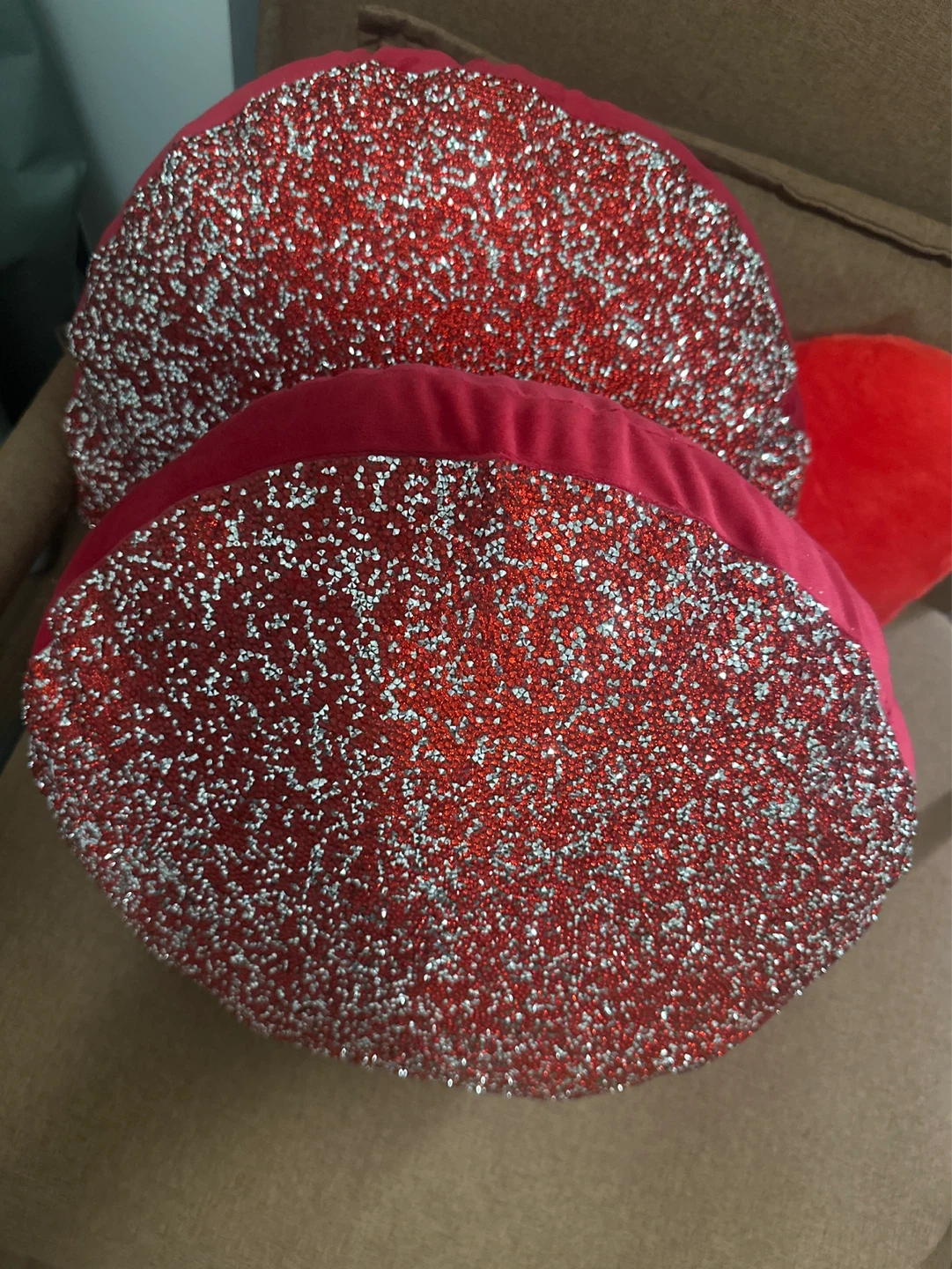 Sparkly Red Decorative Pillows (Set of 2) - photo 2