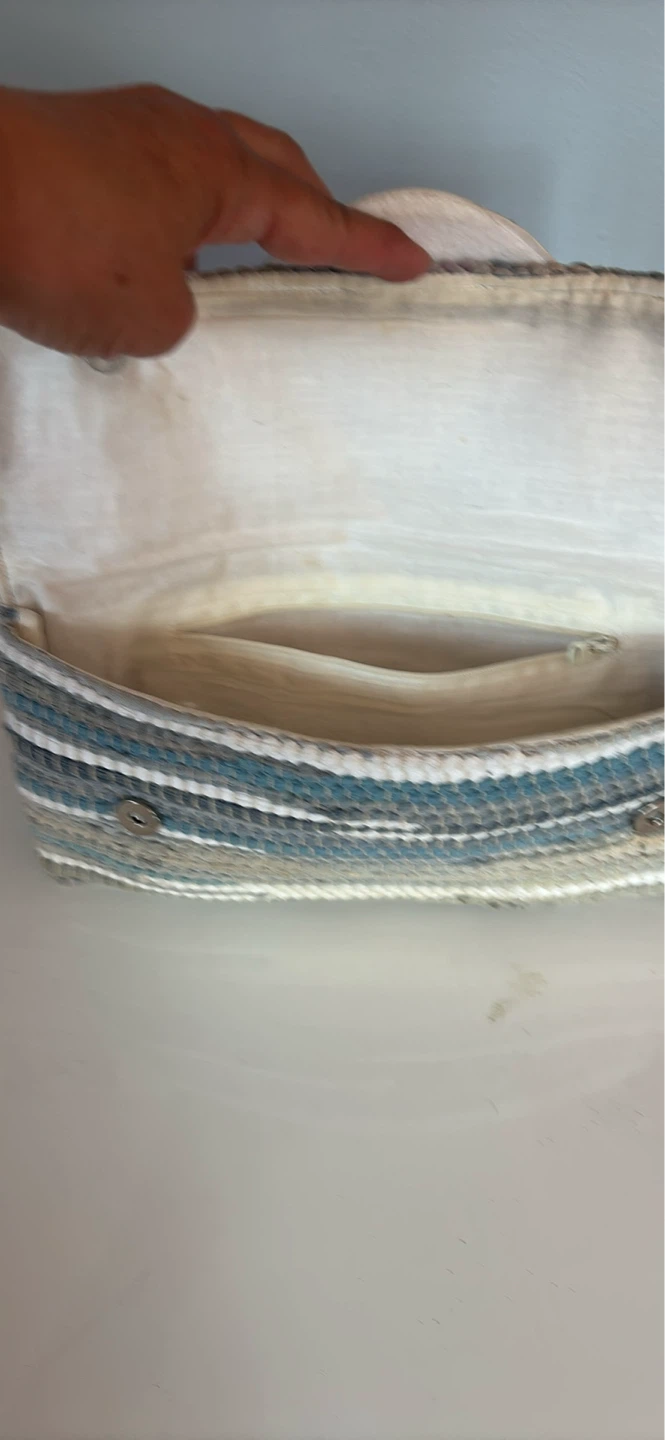 Woven Clutch Bag with Eye Detail - photo 3