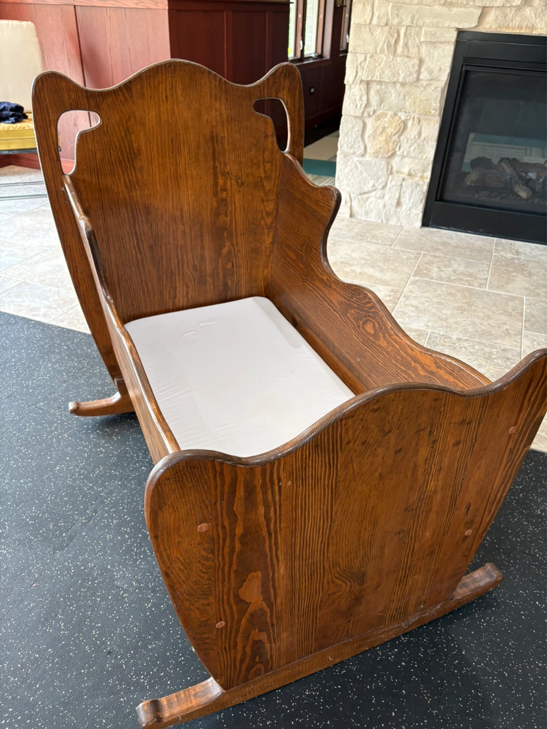 Vintage Wooden Rocking Cradle - photo 2