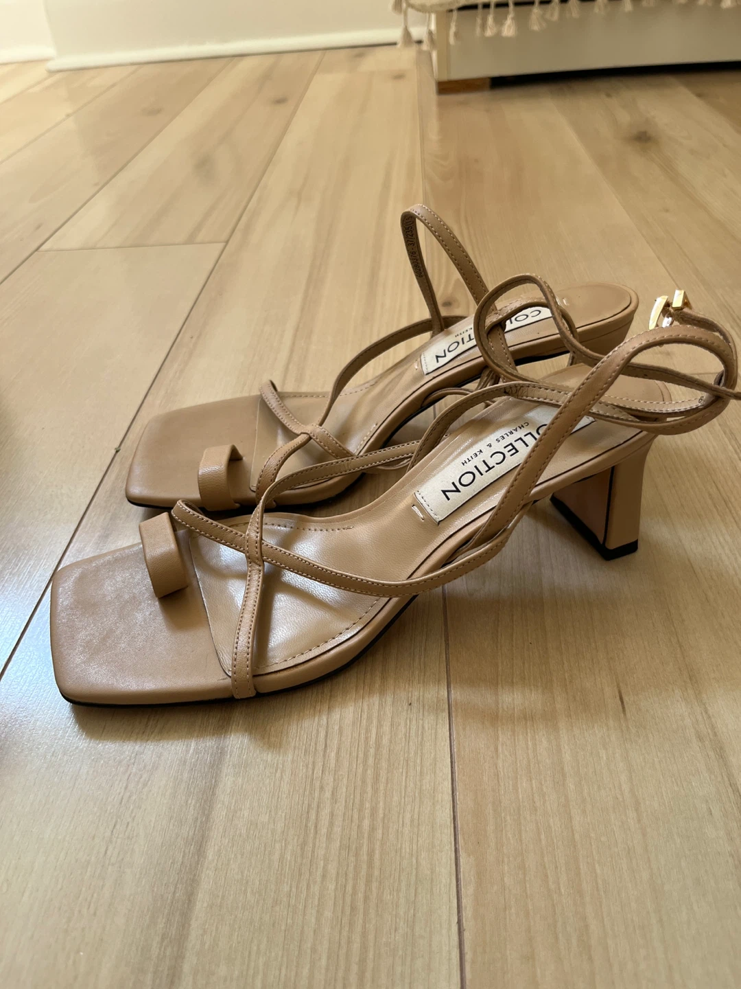 CHARLES & KEITH Nude Leather Strappy Heeled Sandals Size 37 - photo 2