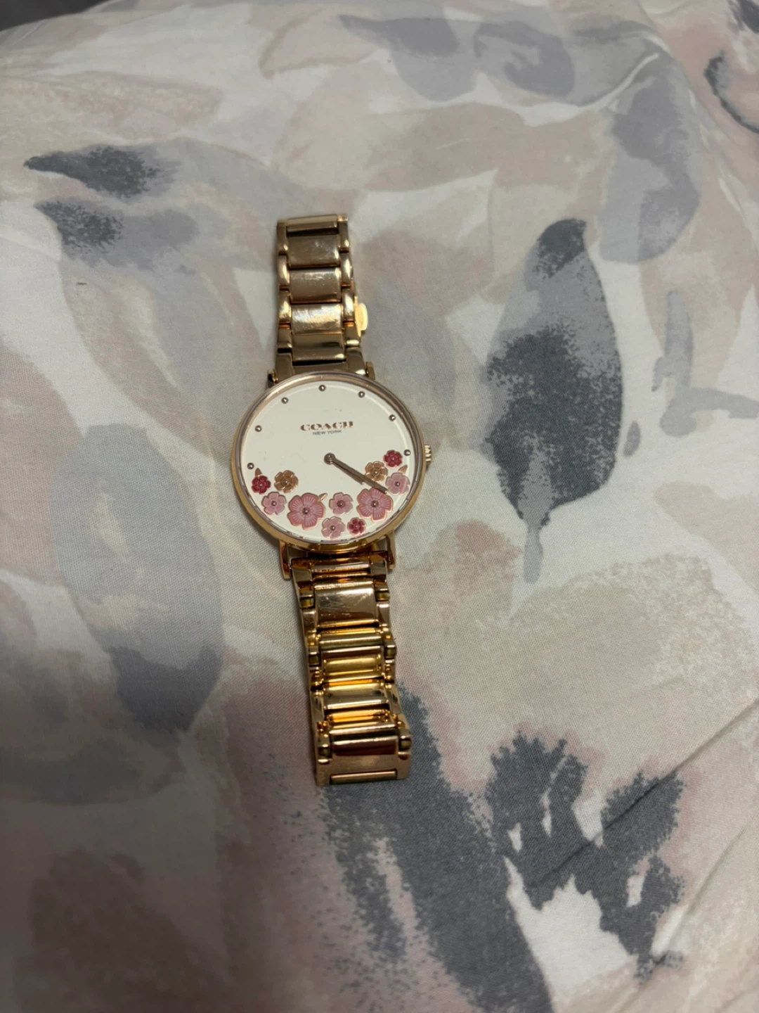 Coach New York Rose Gold Tone Floral Watch - photo 2