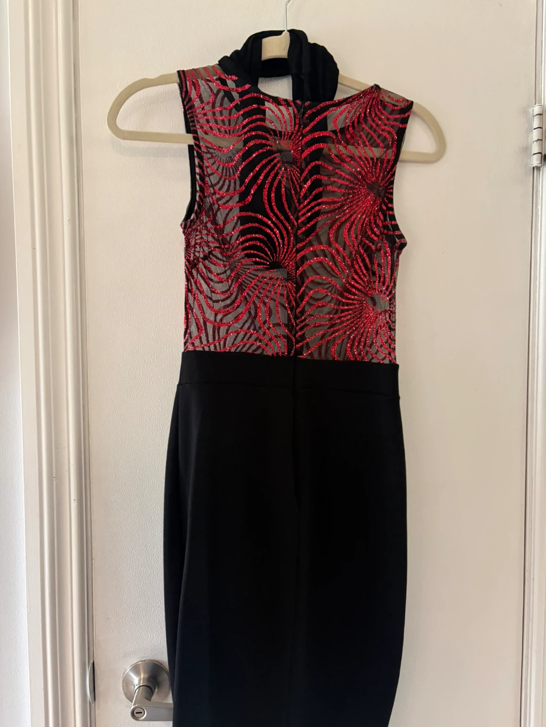 Women's Sleeveless Sequin Dress - photo 3