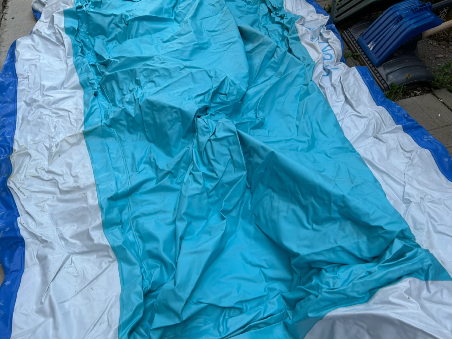 Inflatable Family Pool - Blue and White - photo 2