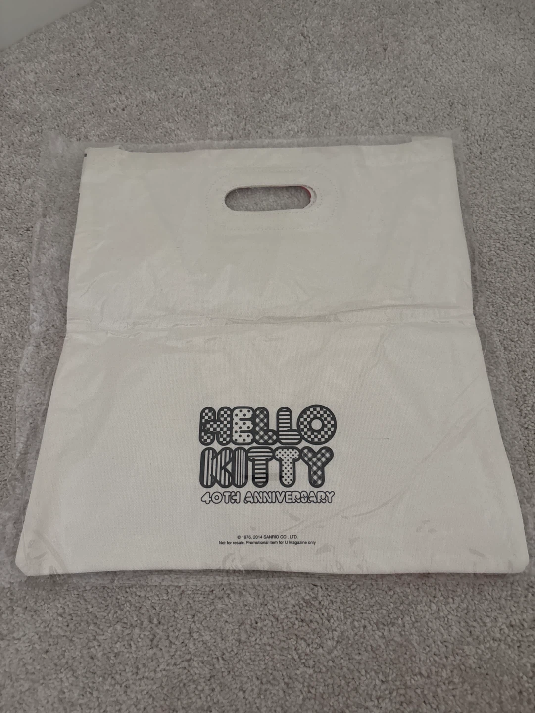 Hello Kitty 40th Anniversary Tote Bag - photo 2