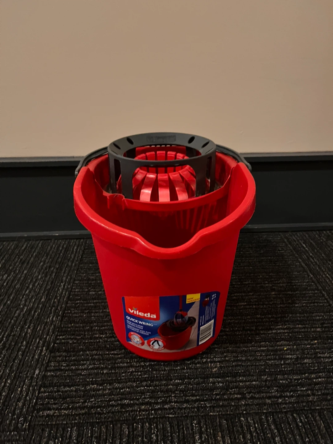 Vileda Quick Wring Mop Bucket - Red