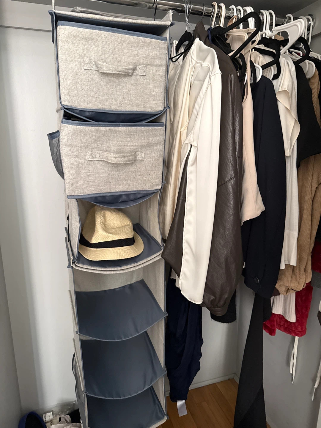 Hanging Closet Organizer with 6 Shelves