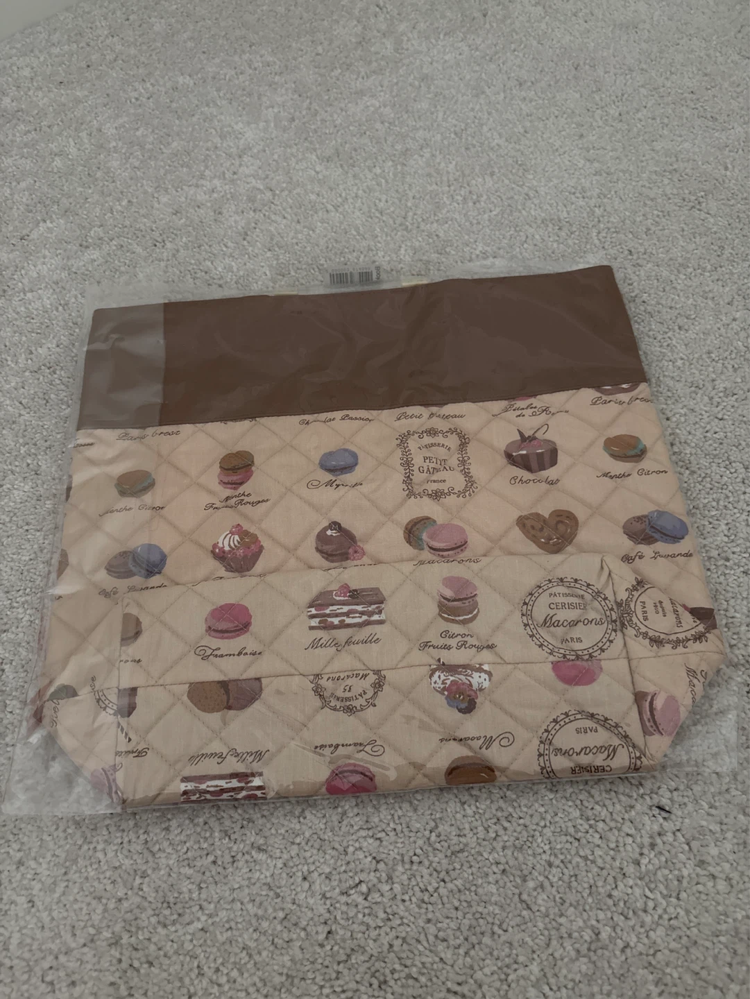 Quilted Tote Bag with Macaron Pattern - photo 2