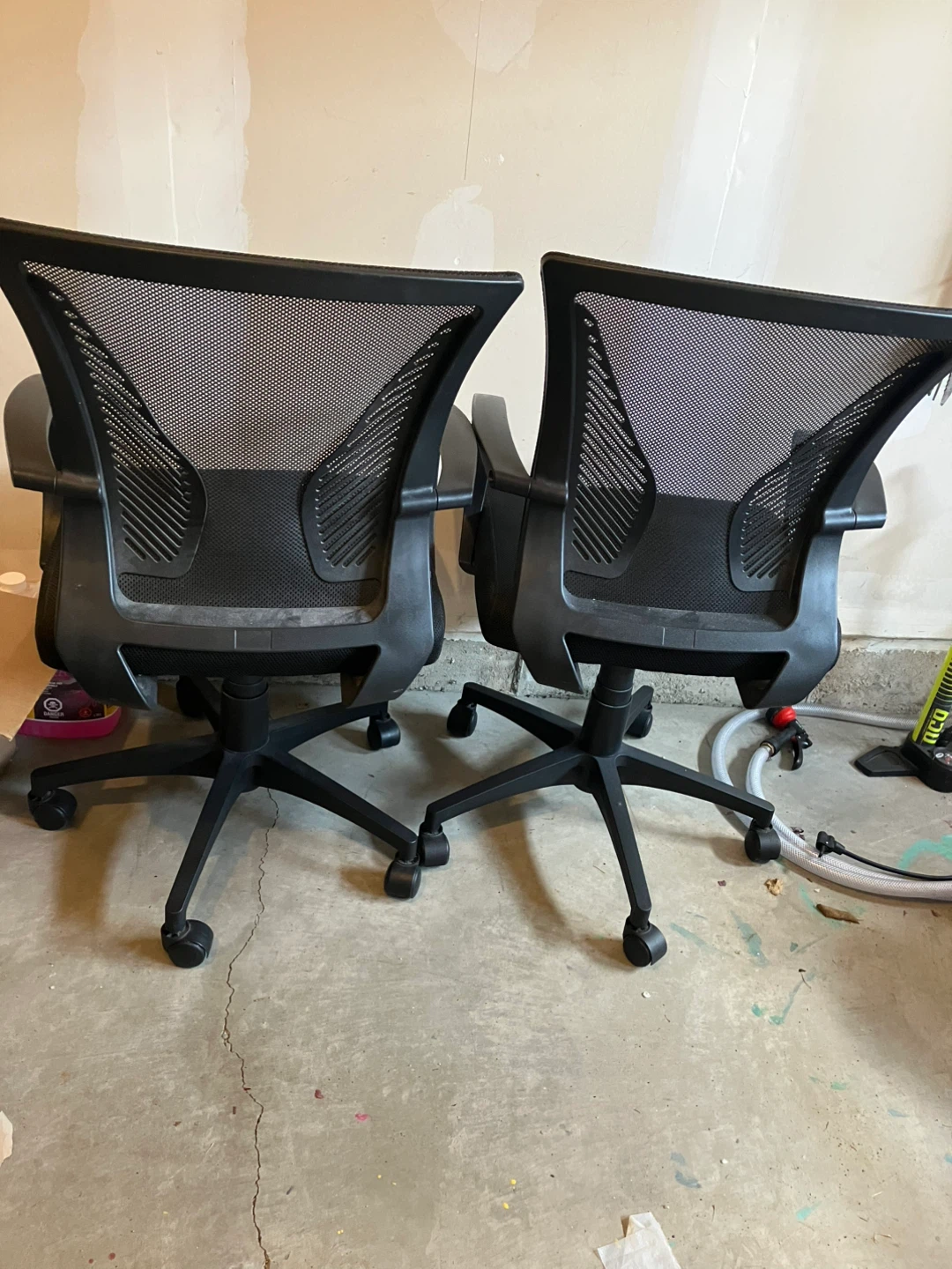 2x Ergonomic Mesh Office Chairs – Adjustable & Comfortable - photo 2