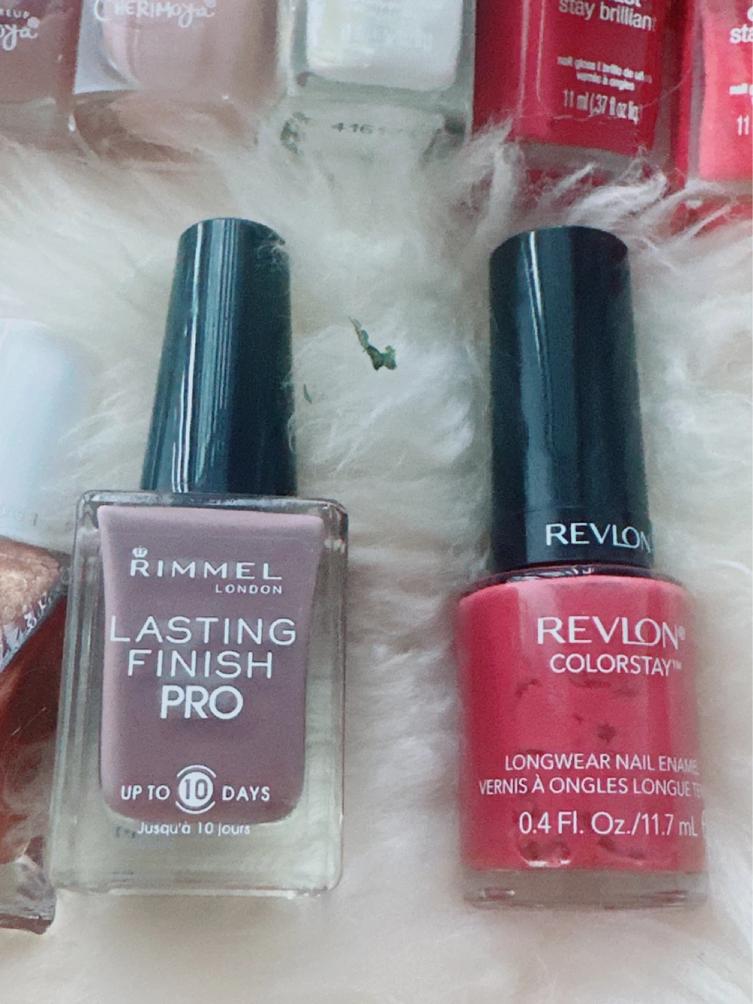 Assorted Nail Polishes with Makeup Bag - photo 5