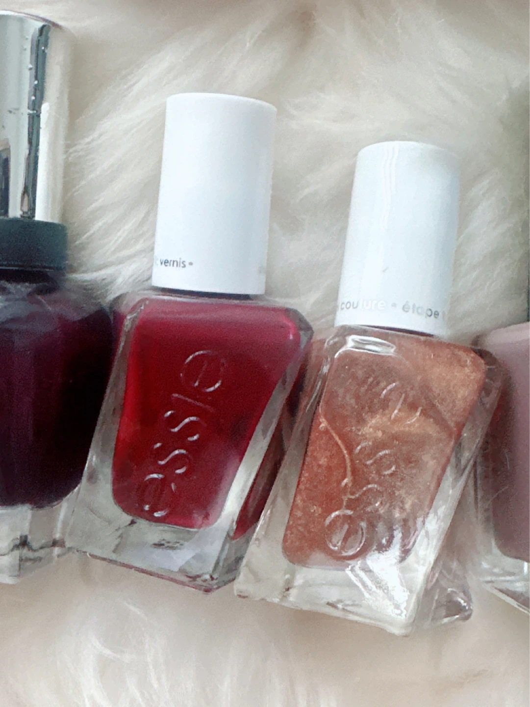 Assorted Nail Polishes with Makeup Bag - photo 4