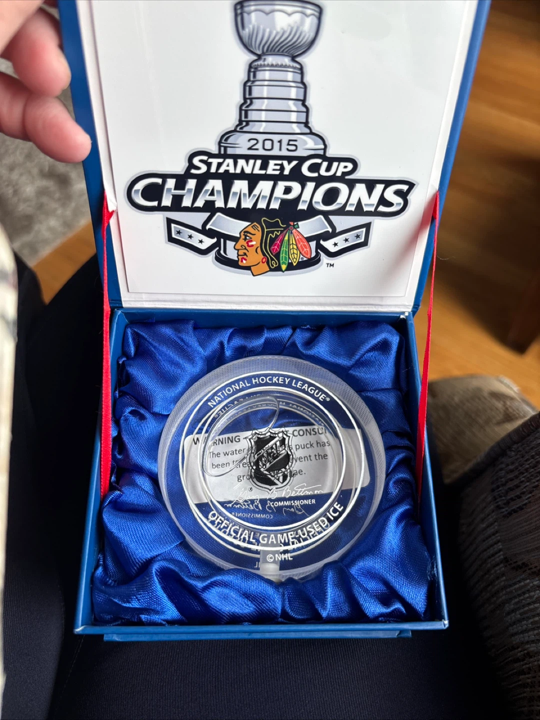 New 2015 Blackhawks puck
