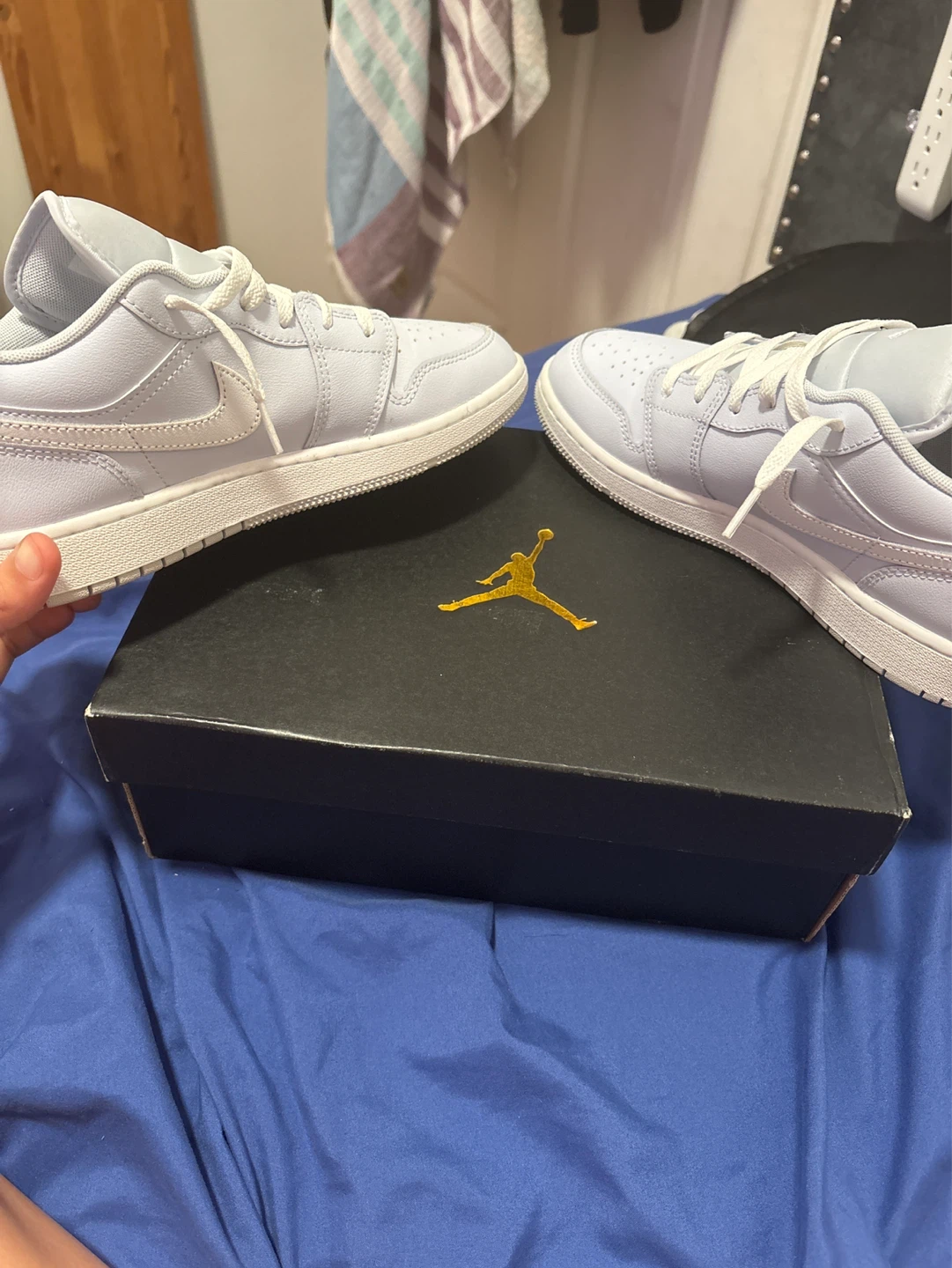Air Jordan 1 Low SE 'University Blue' - photo 3