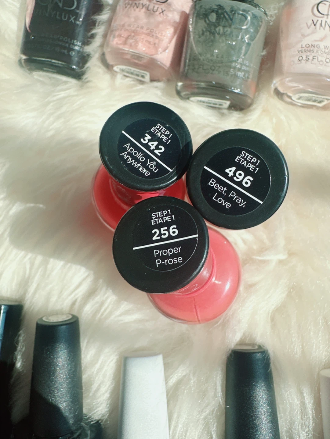 Collection of GEL Nail Polishes with Marc Jacobs Pouch - photo 5
