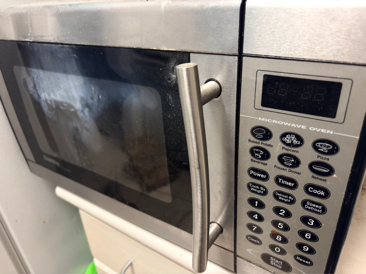 Microwave Oven