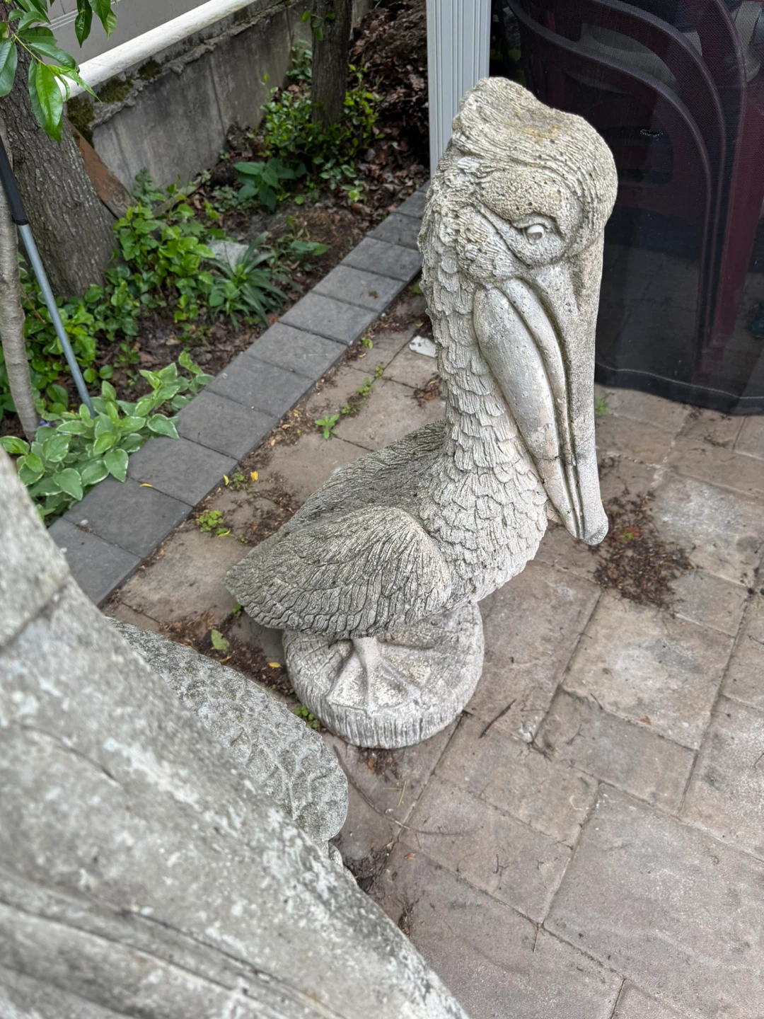Stone Pelican Garden Statues (Set of 2)