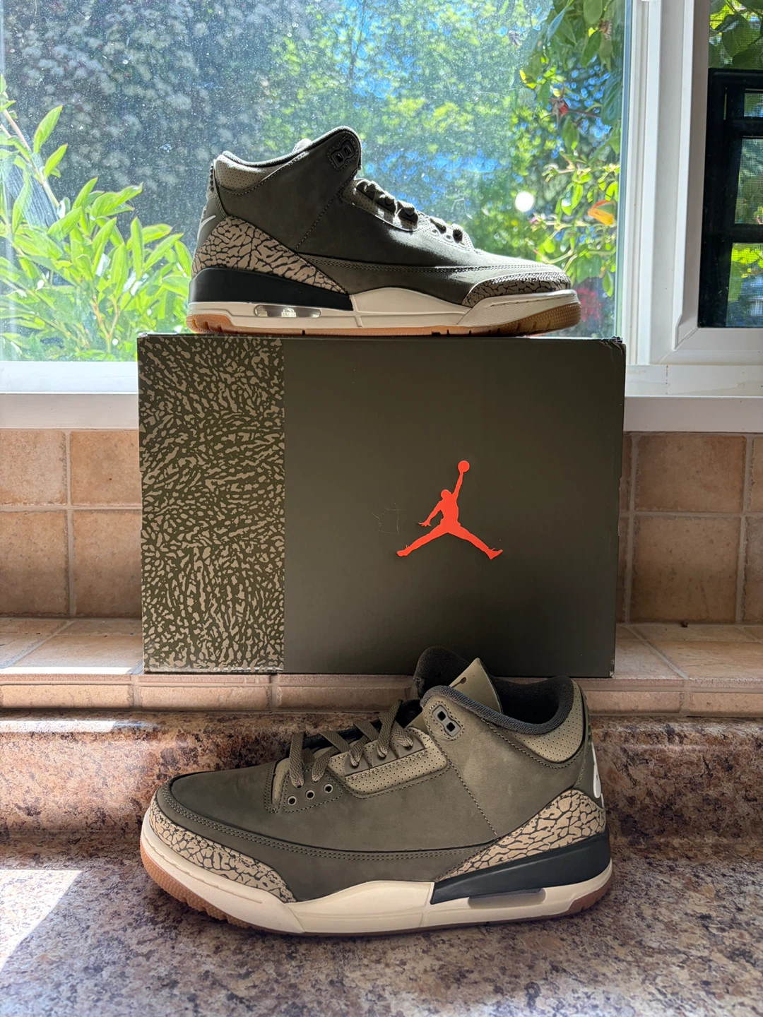 Air Jordan 3 Retro SE 'Muslin' Olive Green
