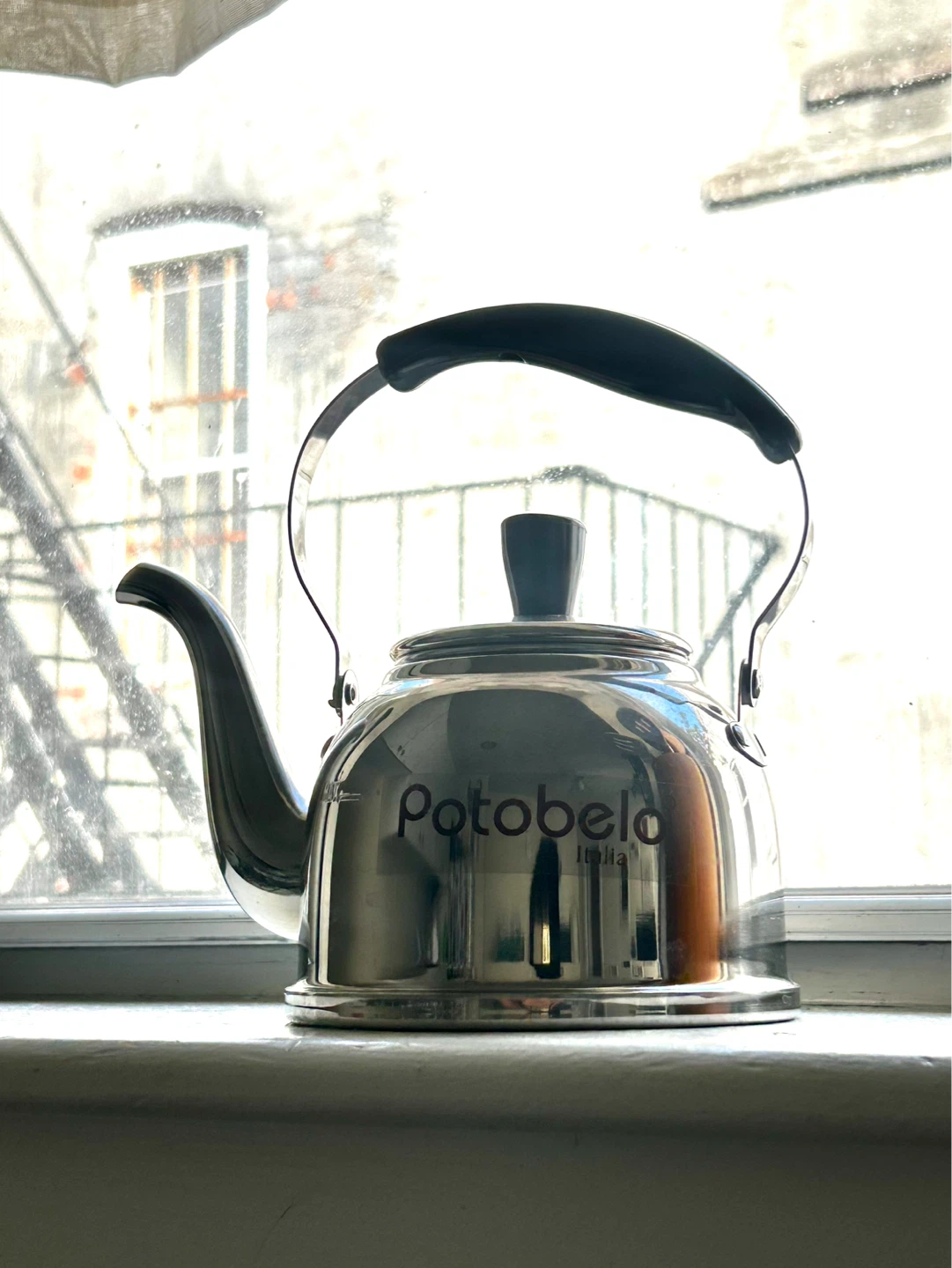 Potobelo Italia Stainless Steel Tea Kettle with Infuser