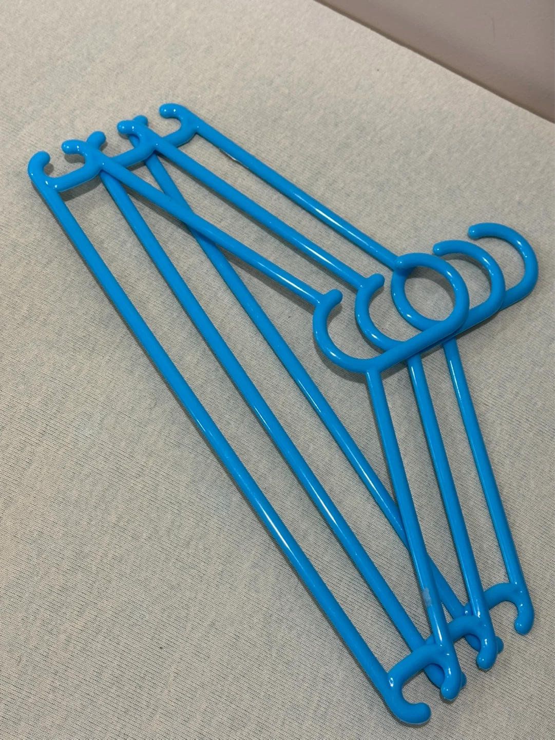 Set of 8 Plastic Hangers - Blue & Pink - photo 2