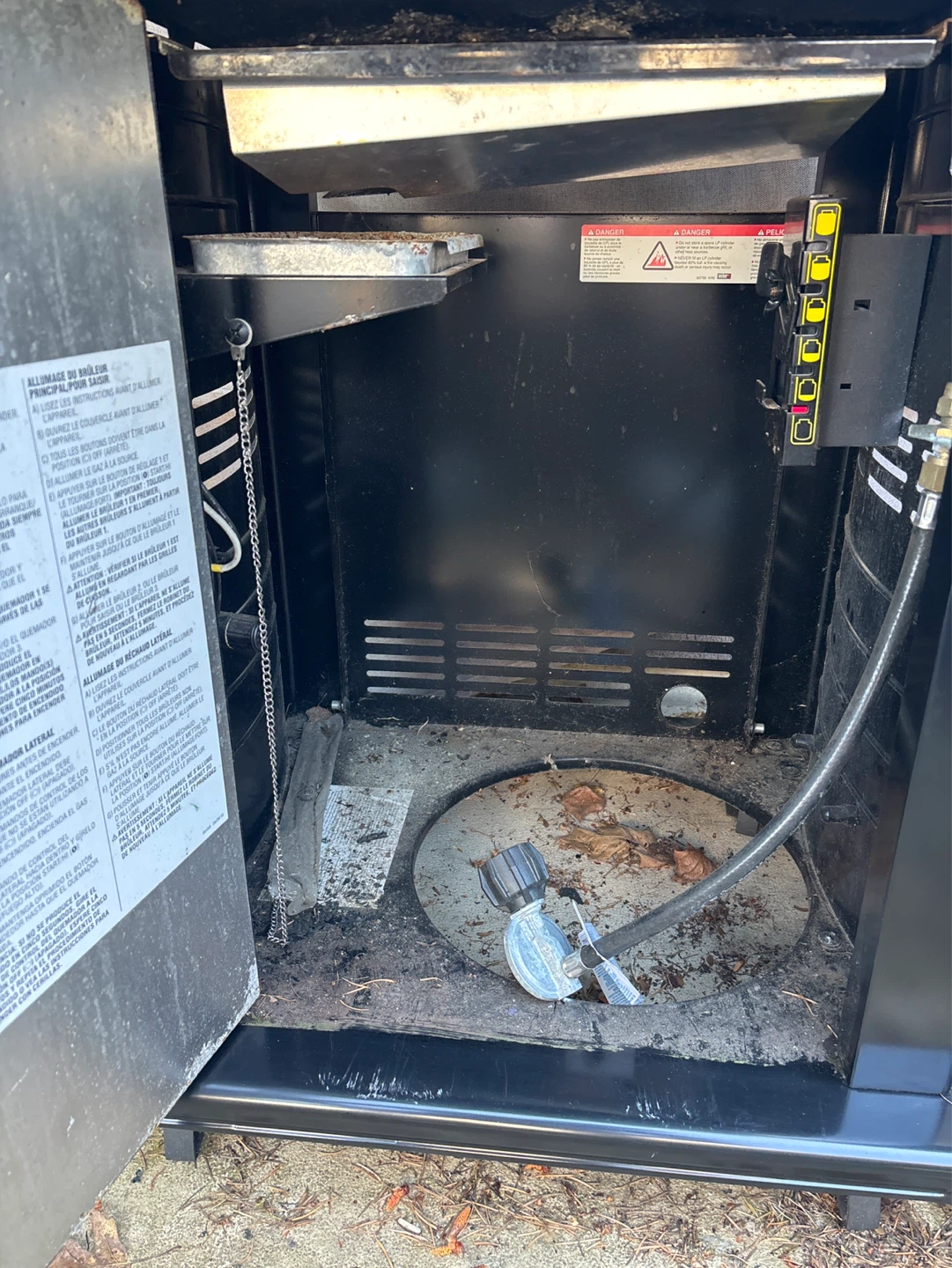 Weber Spirit Propane Grill - photo 3