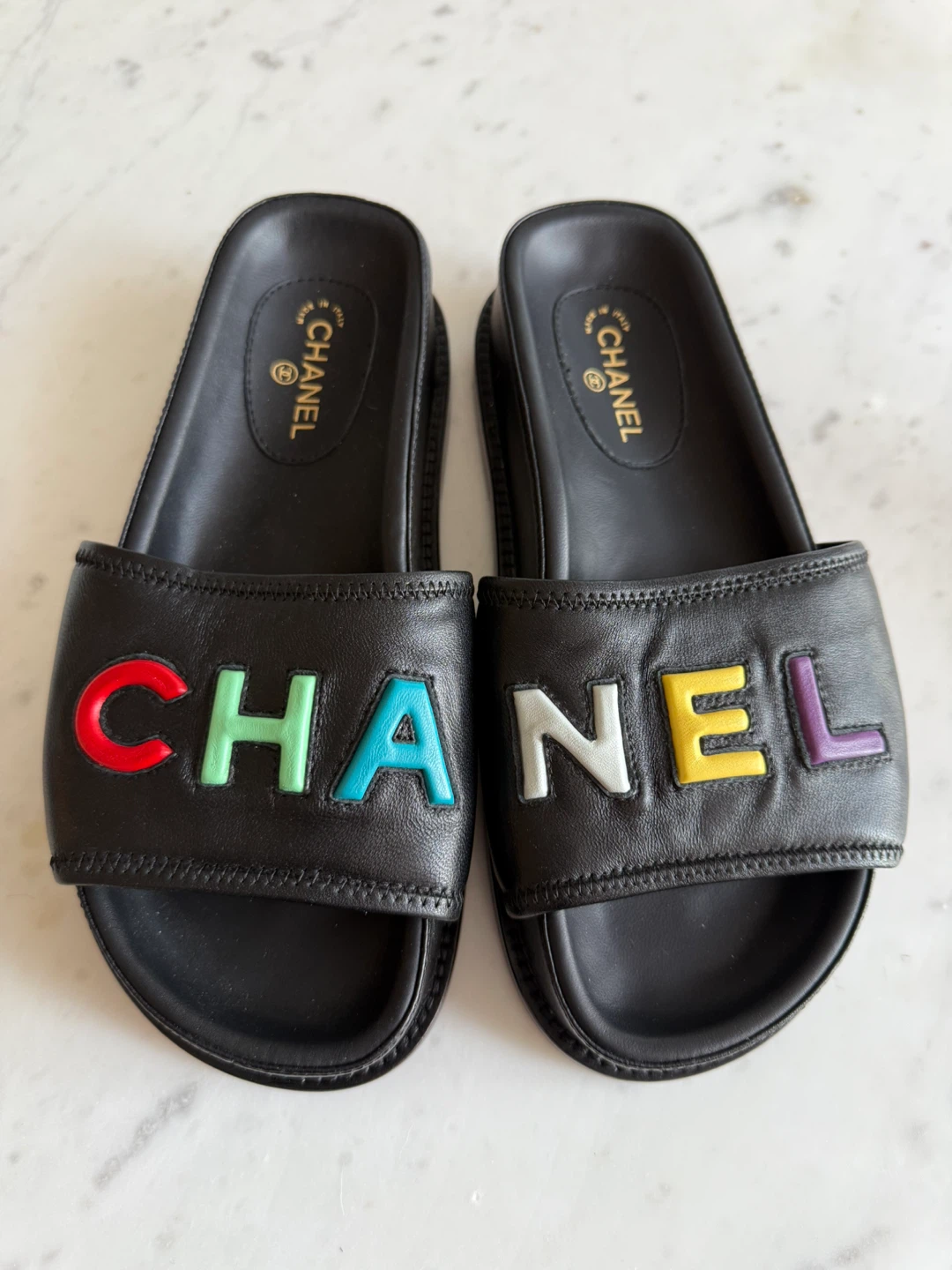 Chanel slides size 36