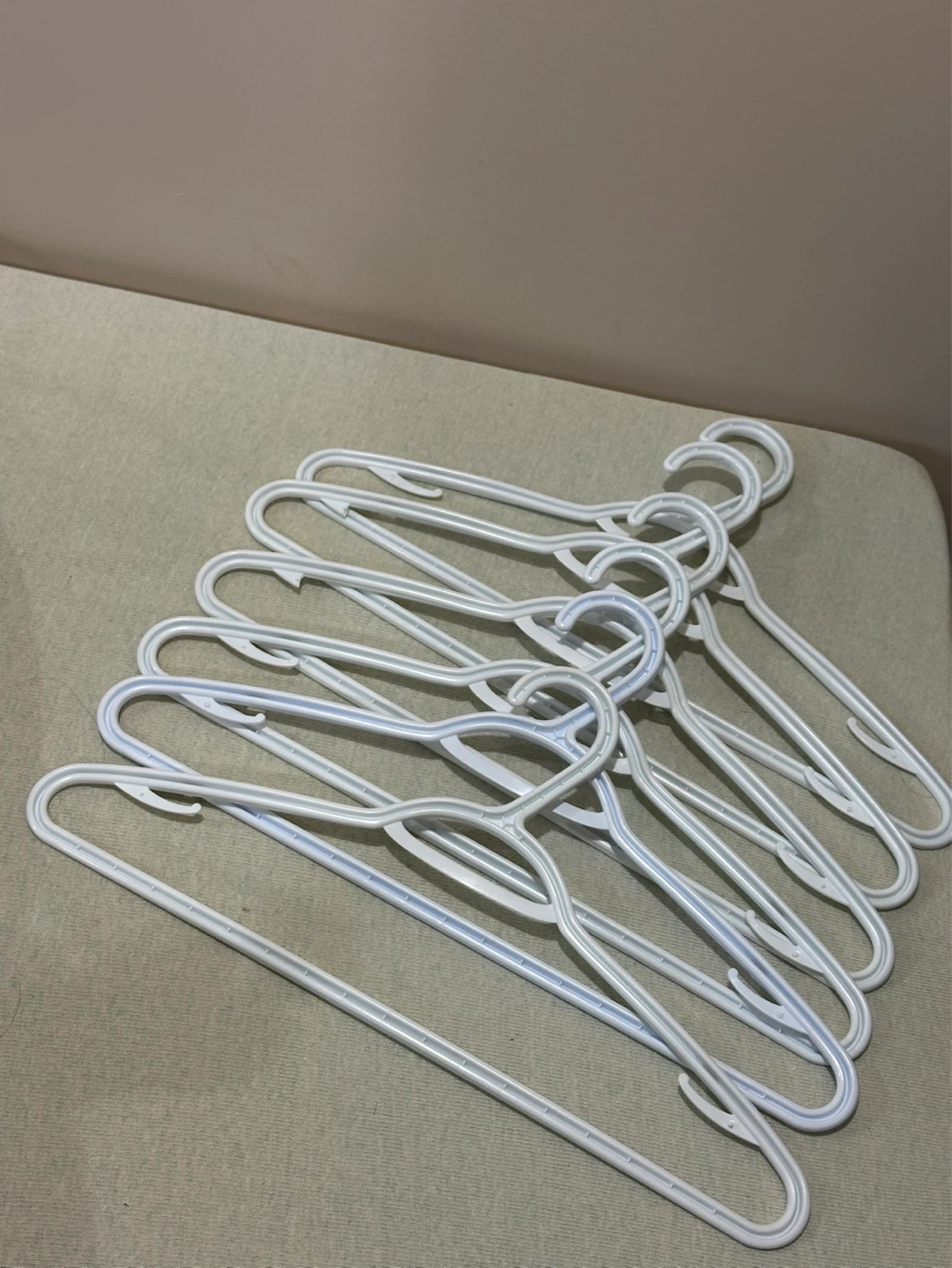Black & White Plastic Hangers (Set of 13)