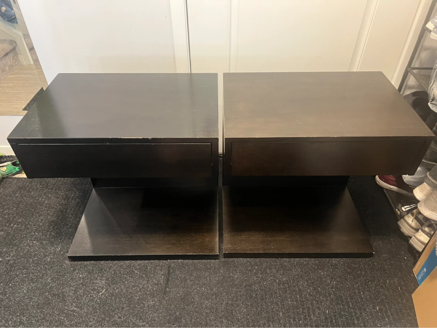 Pair of Dark Brown Modern Nightstands with Drawer