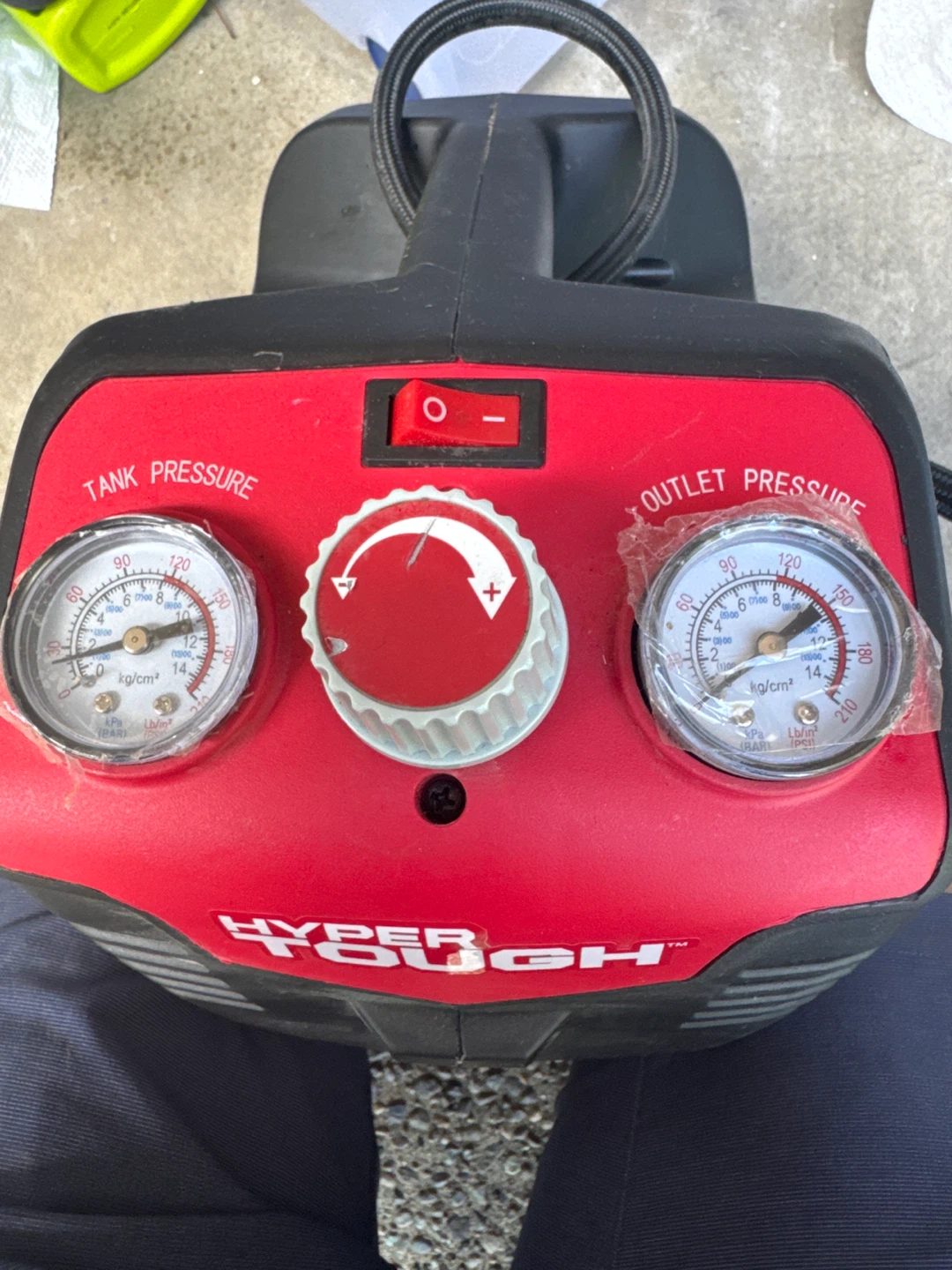 Hyper tough  120V Portable Air Compressor - photo 5