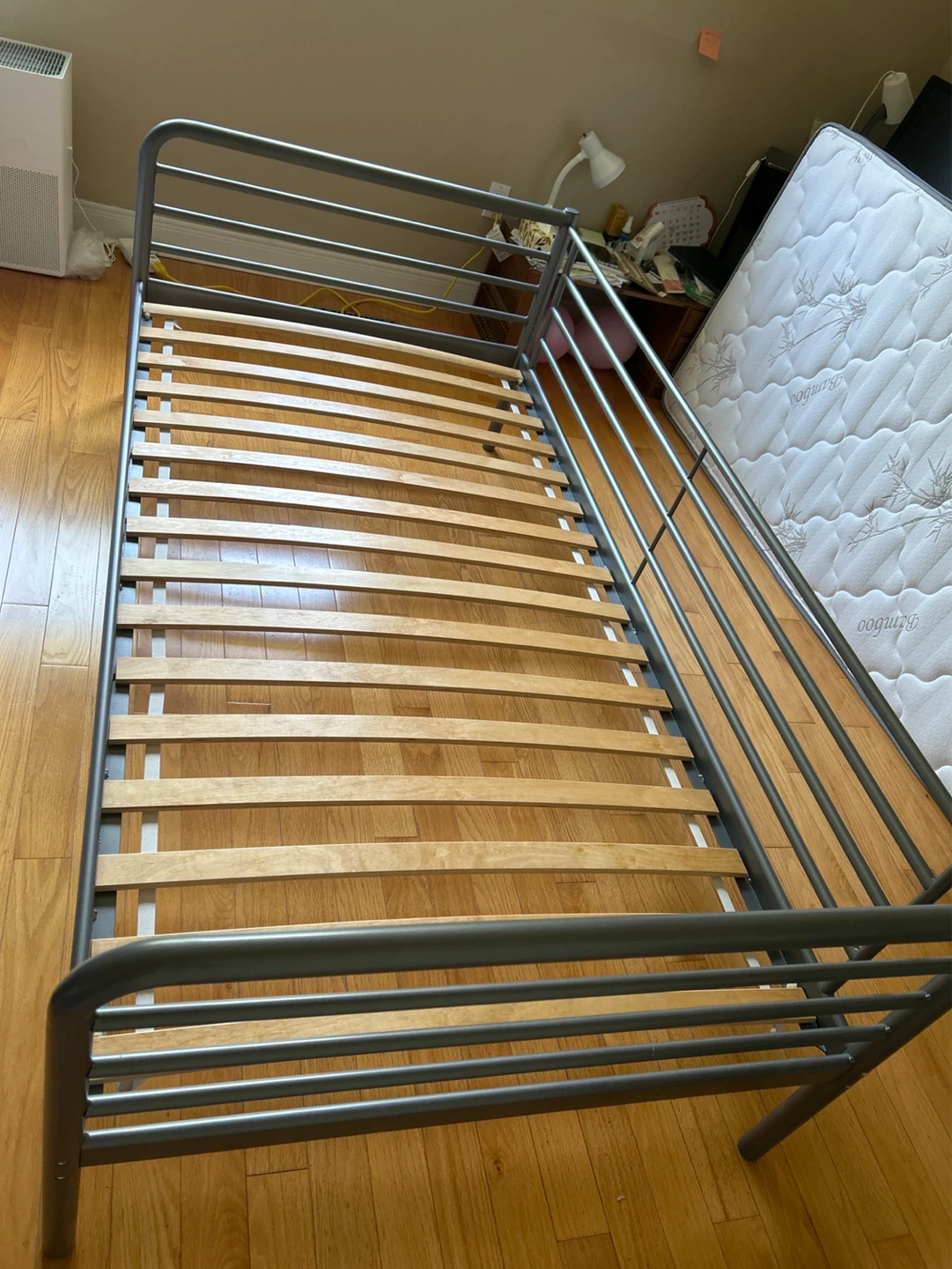 Metal Bed Frame - photo 2