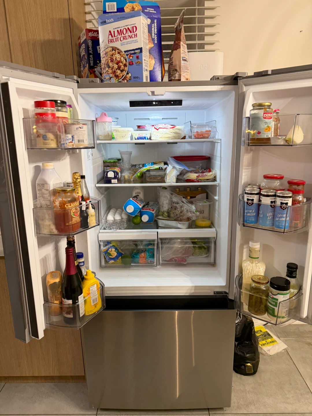 Midea French Door Refrigerator - photo 2