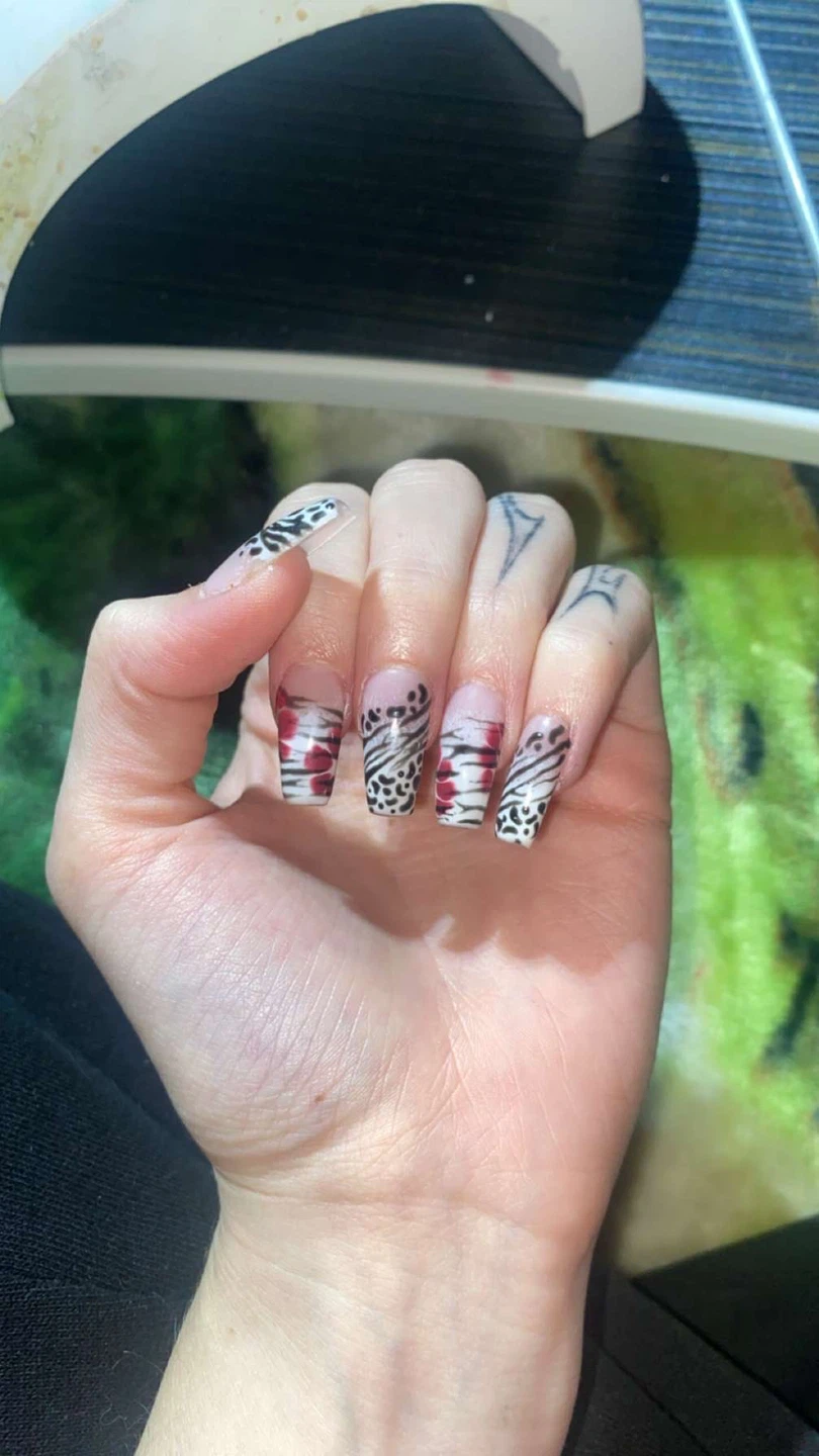Custom Press-On Nails - photo 2
