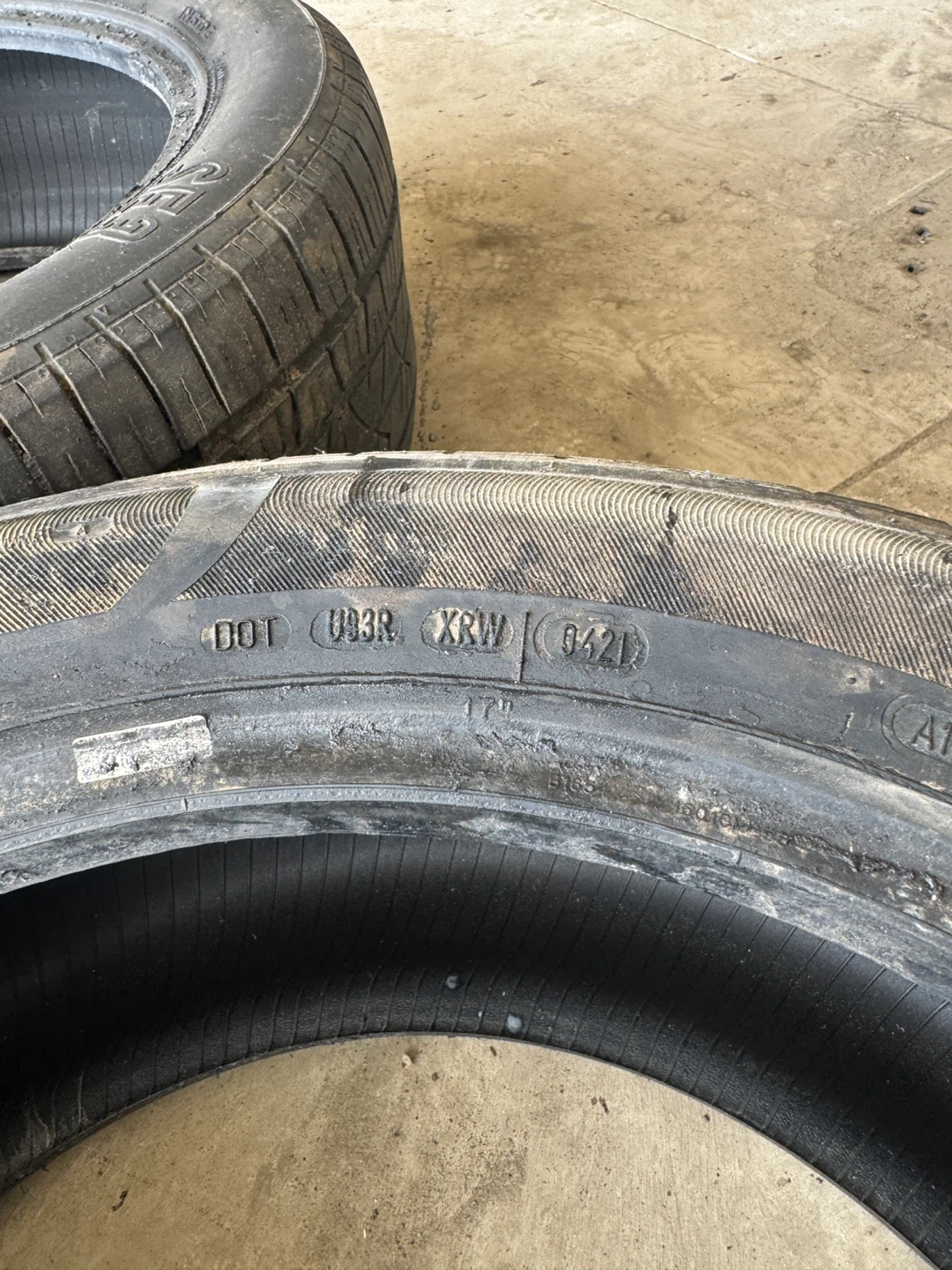 215/55R17 motormaster se3 set of four all season tires - photo 4