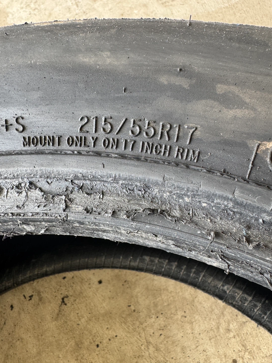 215/55R17 motormaster se3 set of four all season tires - photo 5