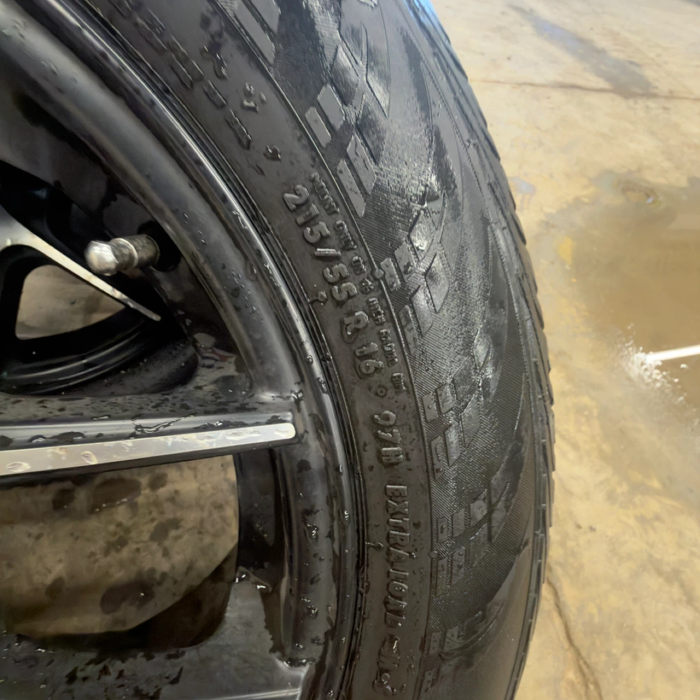 Set of 4 Continental Tires 215/55R16 - photo 2