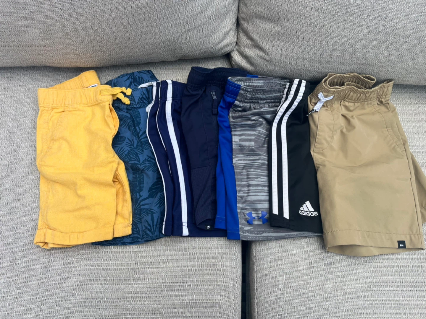 Bundle of 15 boy's Denim and Shorts - photo 3