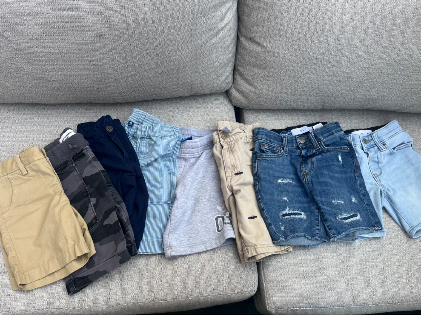 Bundle of 15 boy's Denim and Shorts - photo 2
