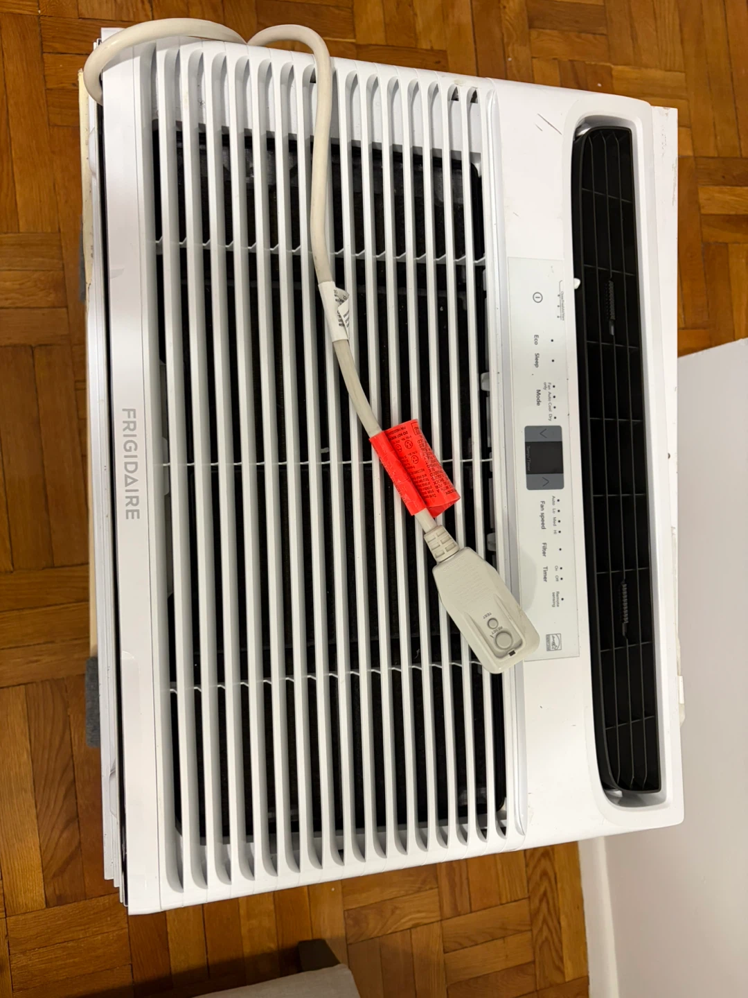 Frigidaire Window Air Conditioner FFRE153WA10 - photo 2